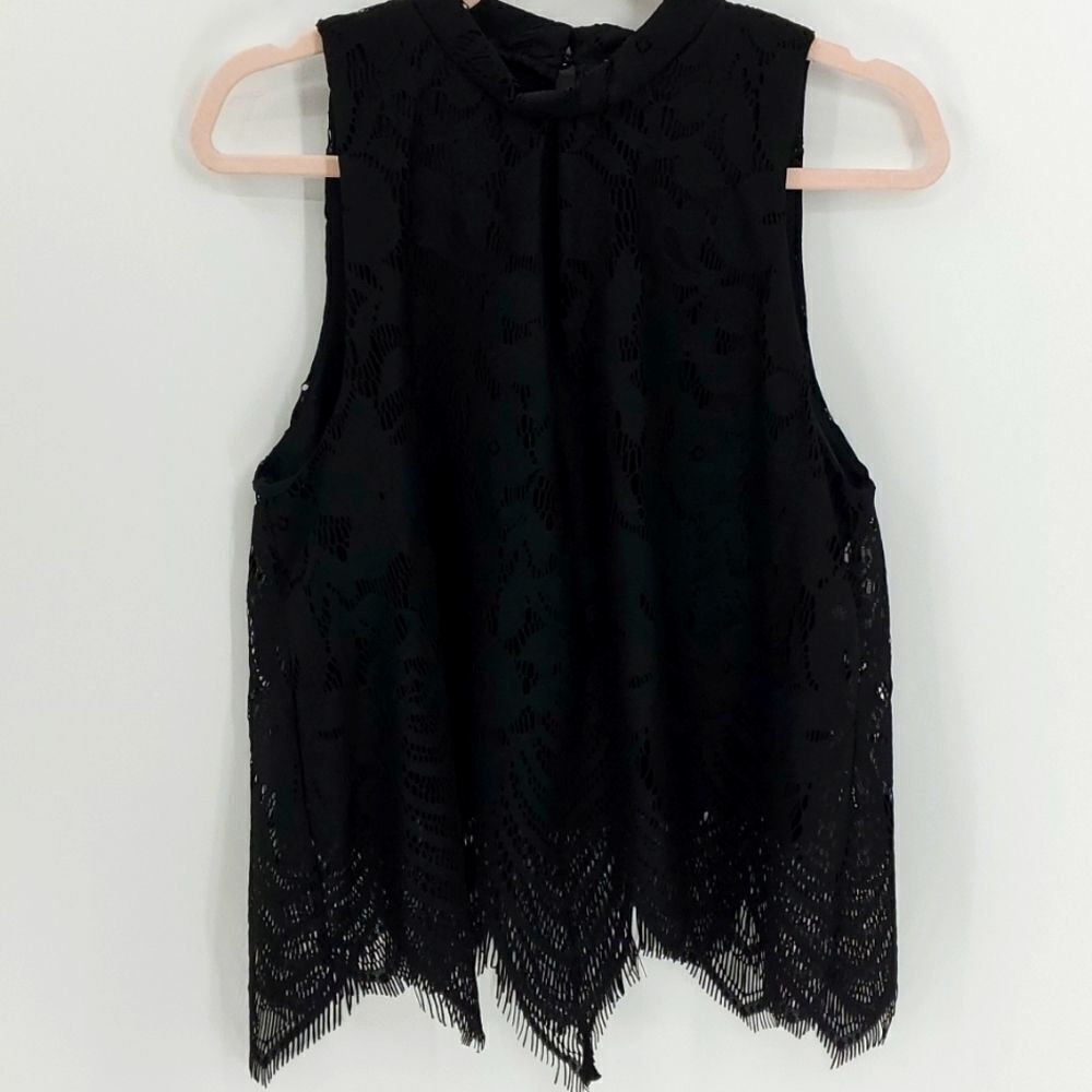 NWT lace satin black blouse. By love _Fire.‎ Size large. Sexy Scalloped hem.